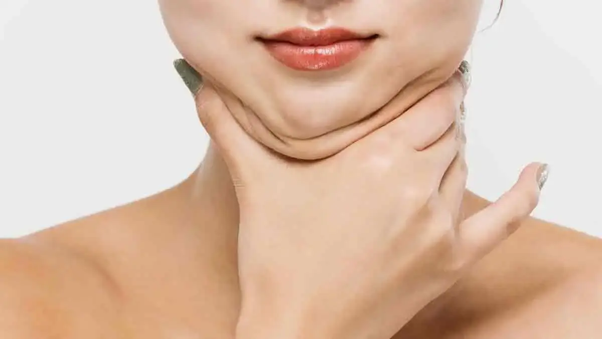 Double chin reduction and non-surgical jawline contouring treatment in Dubai - Dr. Elham Keikha