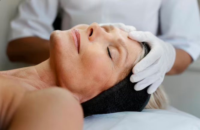 Collagen-stimulating injections procedure for progressive skin remodeling and tightening in Dubai