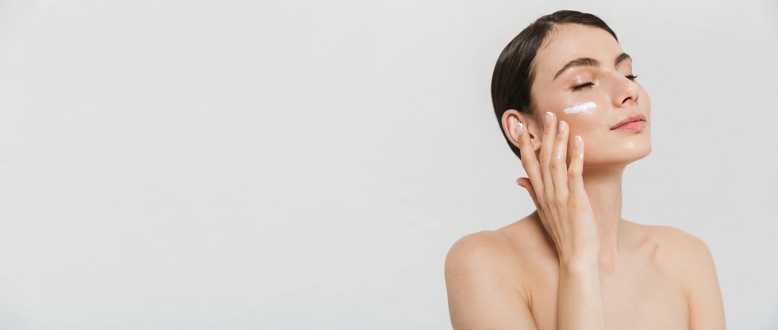 Medical Skincare and Facial Treatments - Dr. Elham Keikha Dubai